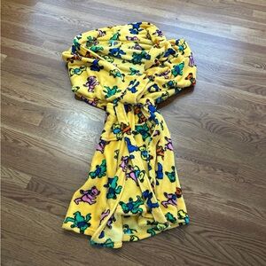 Grateful Dead Dancing Bears Yellow Bathrobe One Size (Fits XL-XXL)
